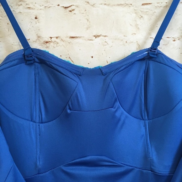 Guess Ombre Silk Flowy Dress - Picture 6 of 8